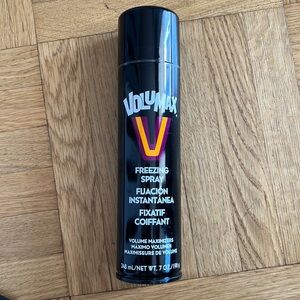 VOLUMAX  freezing spray hair spray 7oz never used